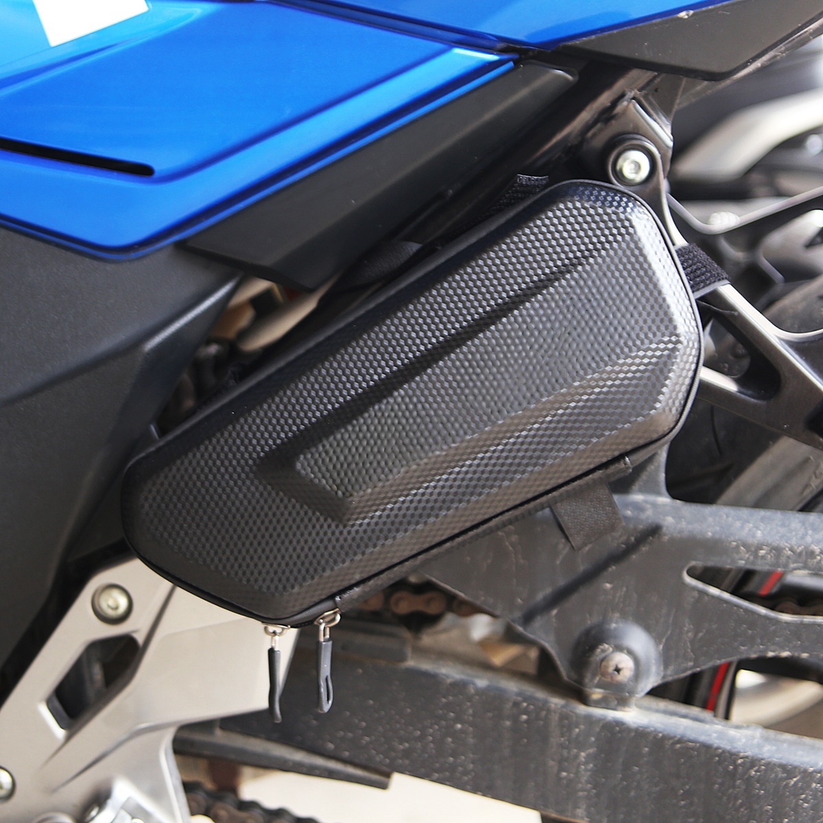 Motorcycle & Bike Side Bag | E - Carbon Fiber Saddle บทวิจารณ์และราคา